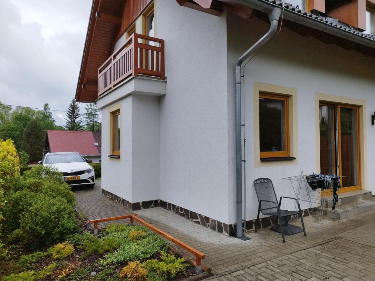 ליפנו נאד וויטאבו Villapark Lipno Dreams - Pet Friendly מראה חיצוני תמונה
