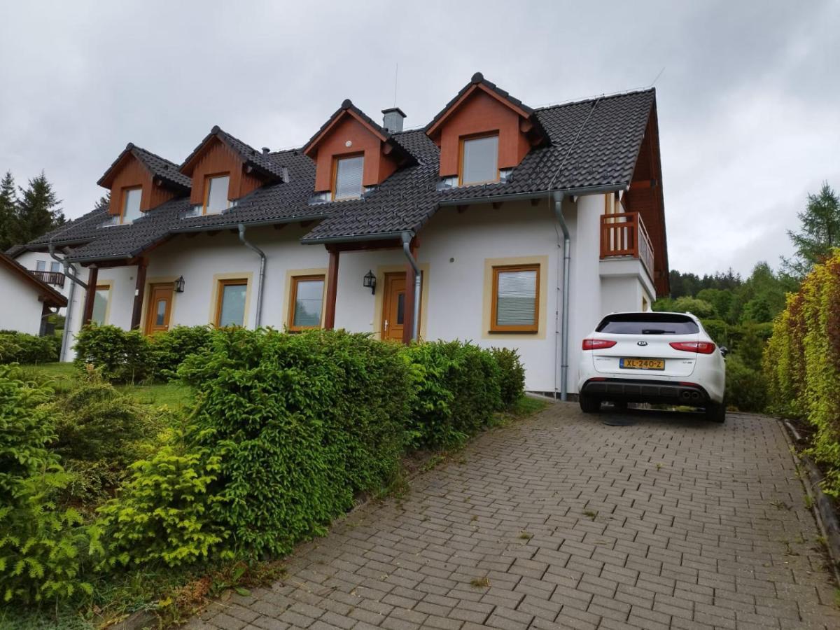 ליפנו נאד וויטאבו Villapark Lipno Dreams - Pet Friendly מראה חיצוני תמונה